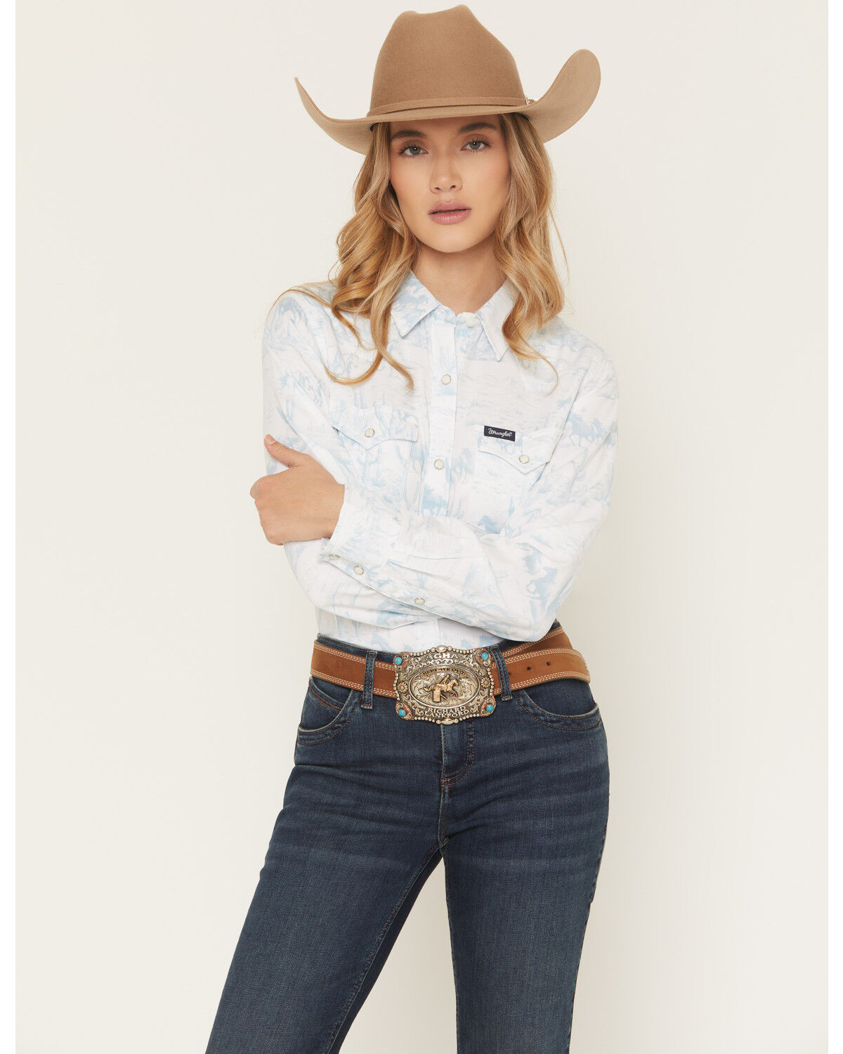Wrangler Retro Women's Horse Print Long Sleeve Snap Western Shirt, White, hi-res