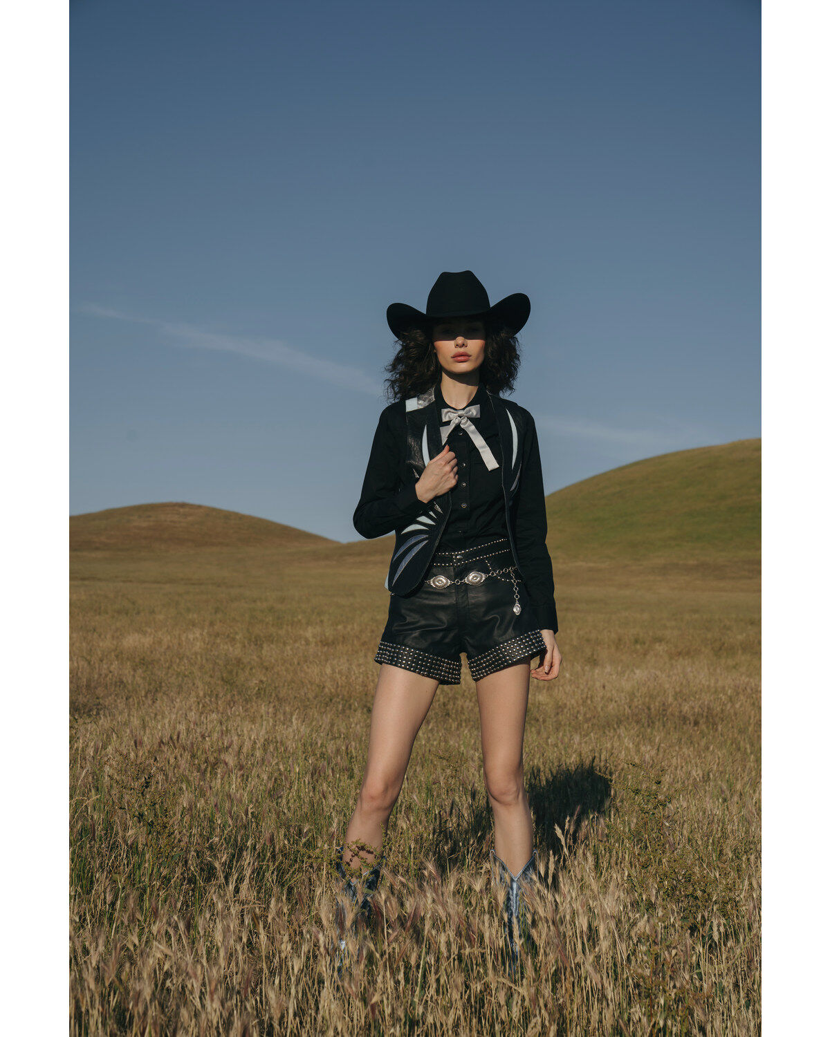 Image #1 - Understated Leather Women's Contrast Leather Bonnie Vest, , hi-res