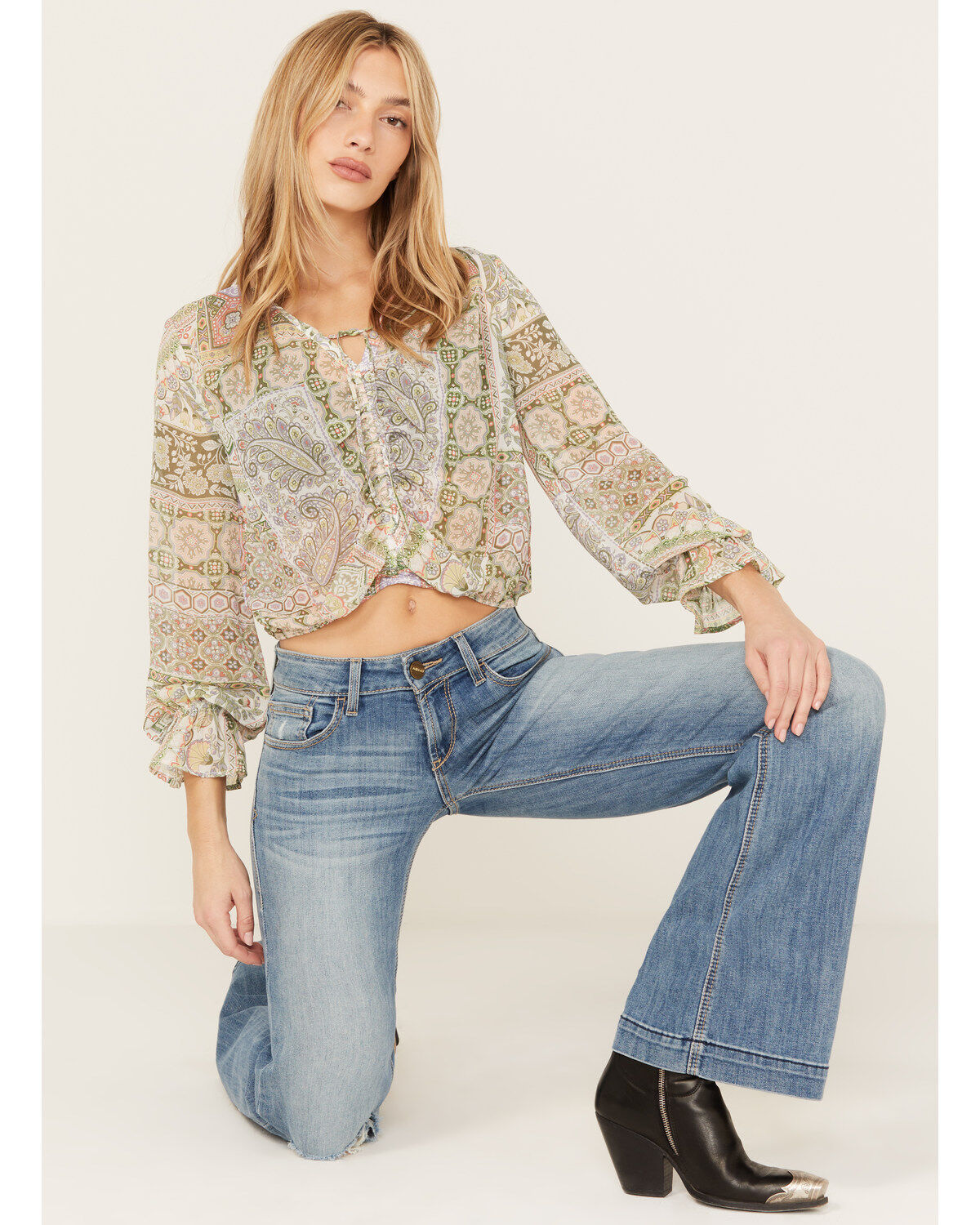 Image #1 - Shyanne Women's Long Sleeve Print Woven Tunic, Sage, hi-res