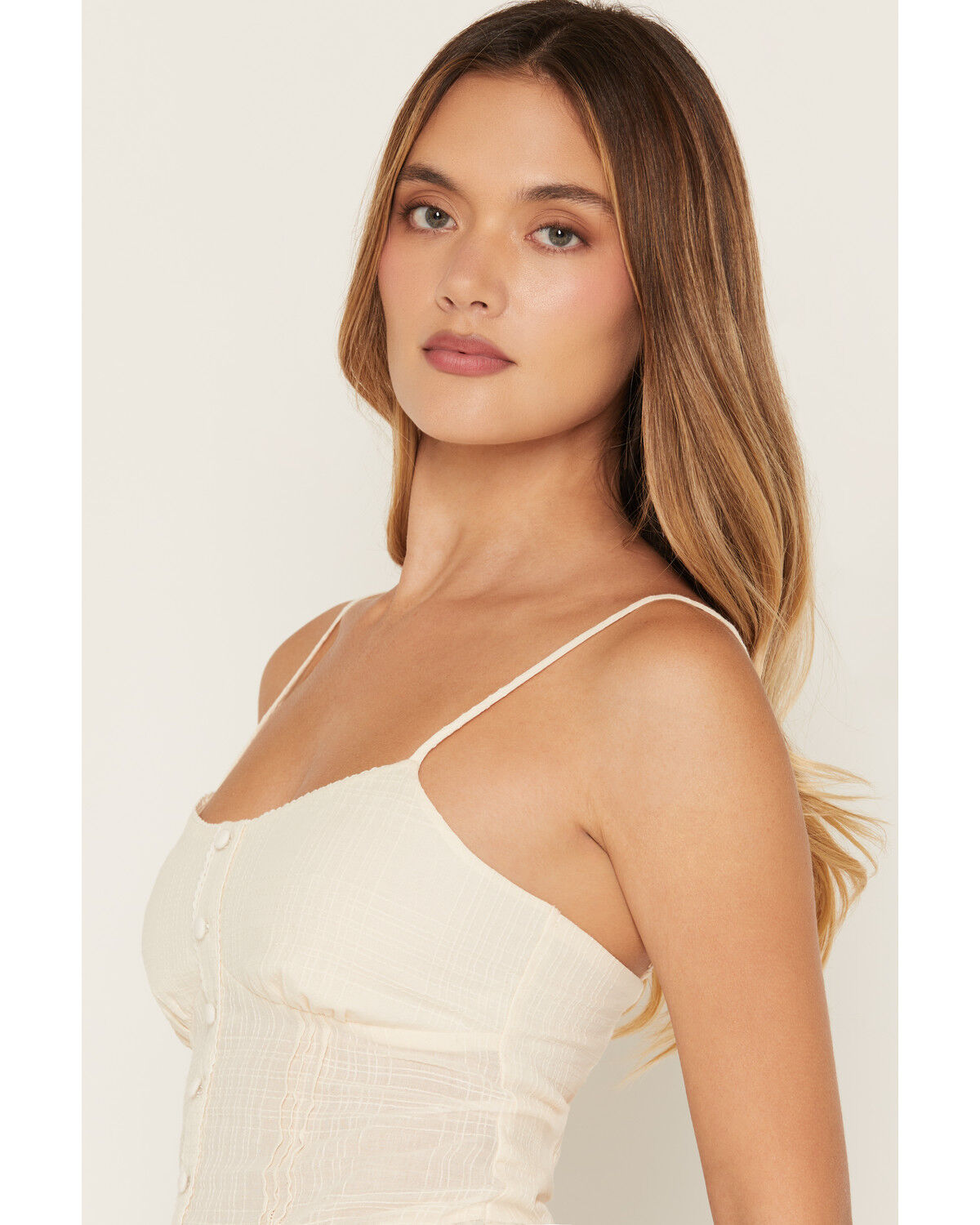 Image #2 - Cleo + Wolf Women's Sleeveless Button-Front Ruffle Hem Cami, Ivory, hi-res