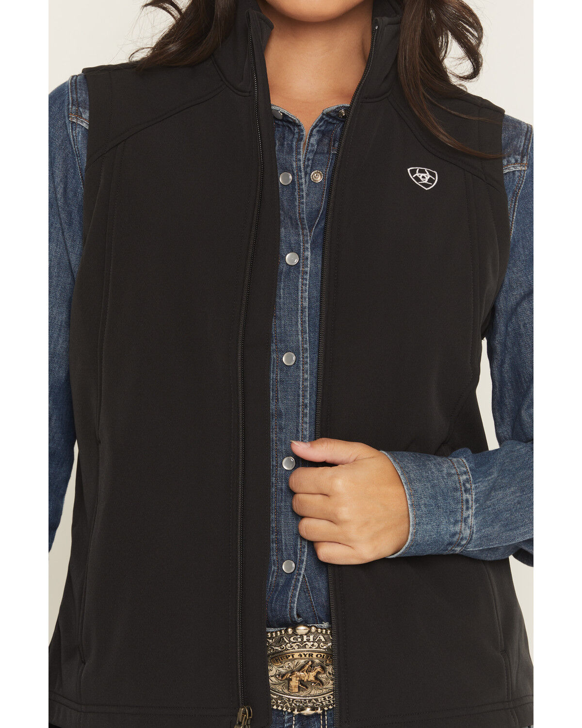 Image #3 - Ariat Women's Logo Concealed Carry Softshell Vest, Black, hi-res