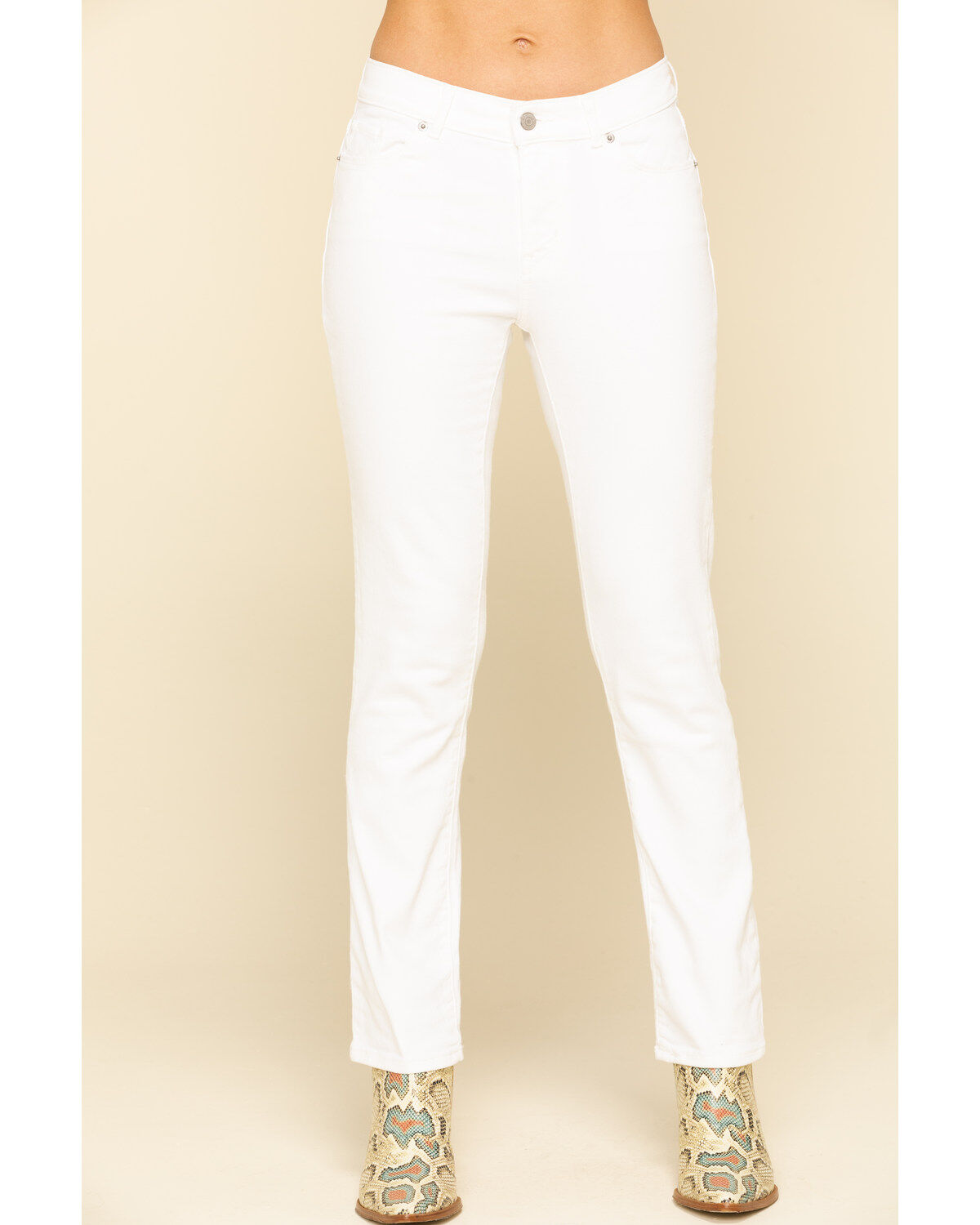Image #2 - Levi&rsquo;s Women's Classic Straight Fit Jeans, White, hi-res