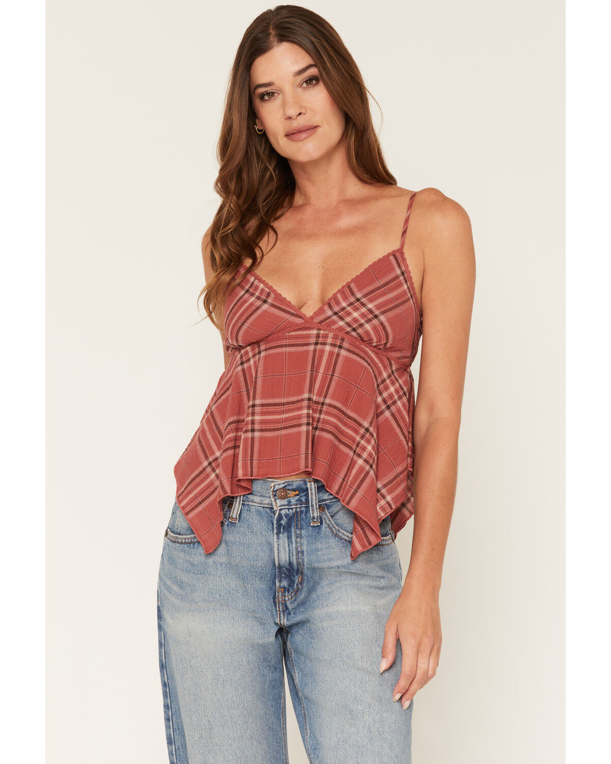 Cleo + Wolf Women's Plaid Print Hanky Hem Sleeveless Cami, Rose, hi-res