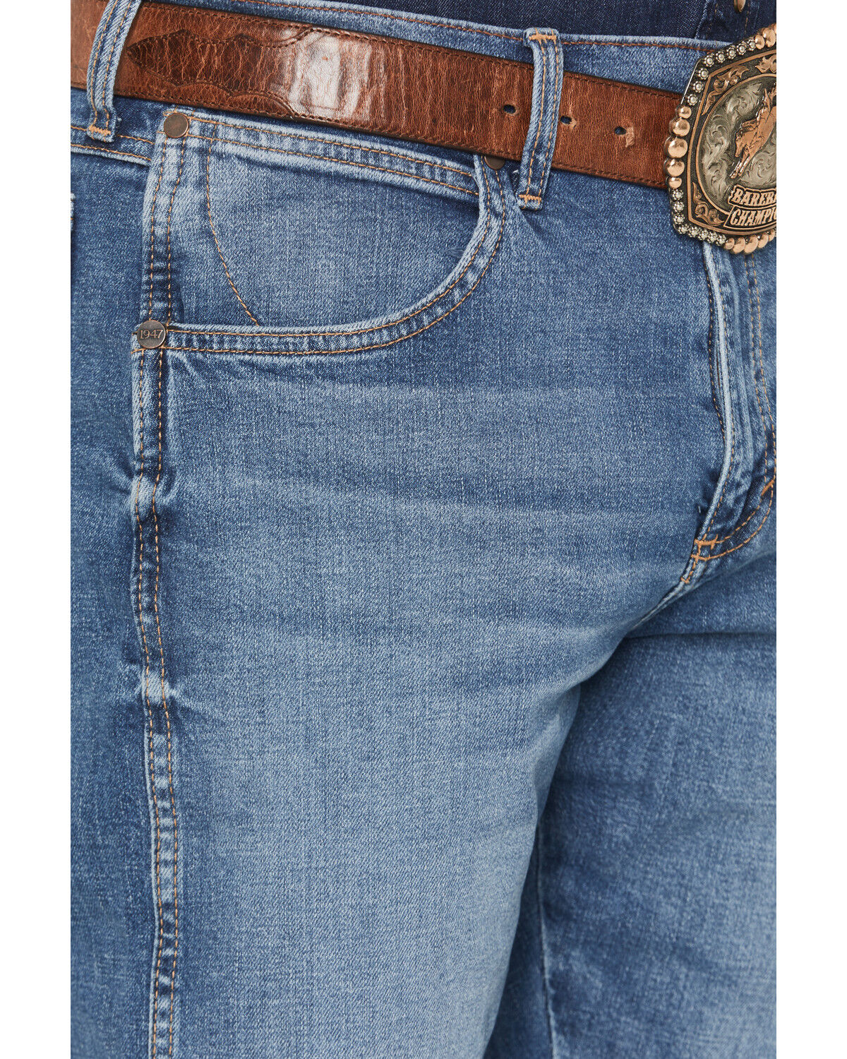 Image #2 - Wrangler Retro Men's WRT20 Evans Medium Wash Relaxed Bootcut Stretch Denim Jeans, Medium Wash, hi-res