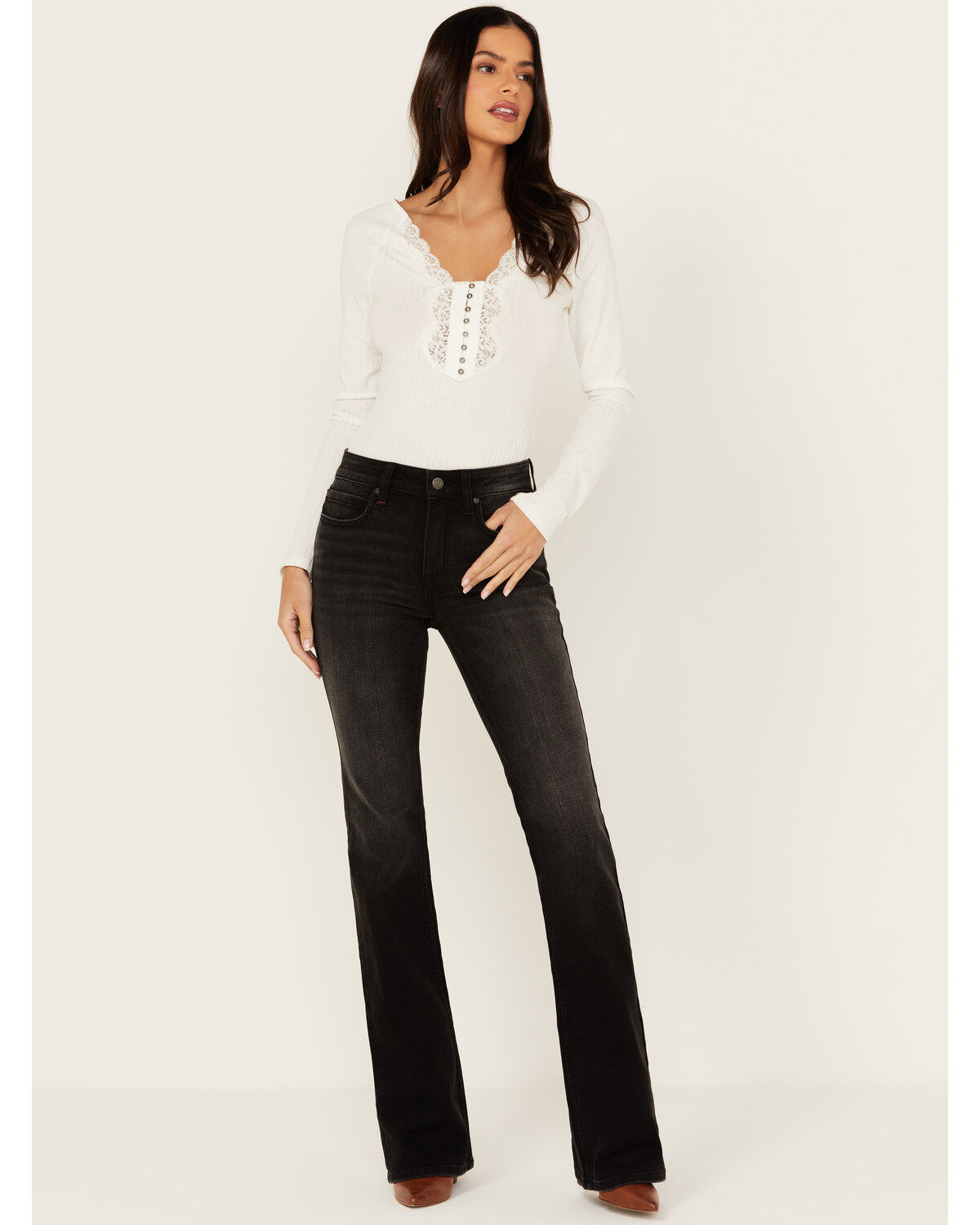 Image #1 - Idyllwind Women's Shadow Lane Mid Rise Stretch Bootcut Jeans, Black, hi-res