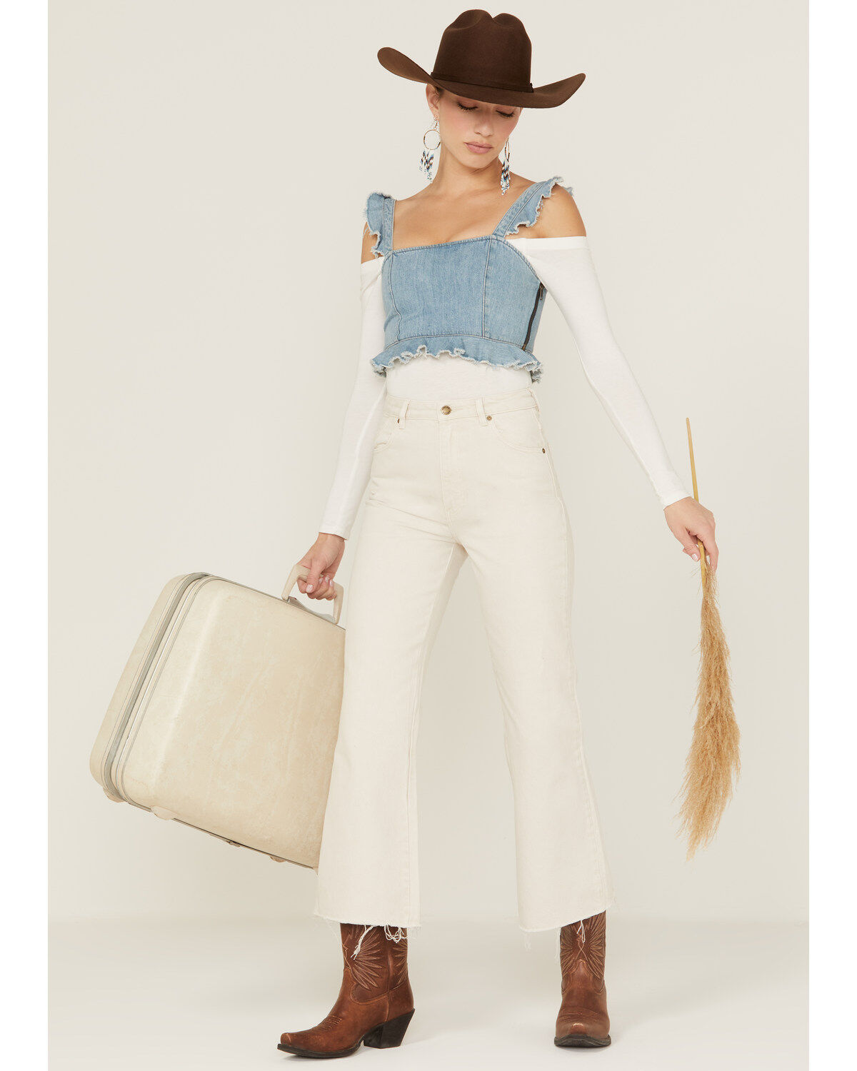Image #1 - Rolla's Women's Eastcoast Crop Salt Flare Jeans, White, hi-res