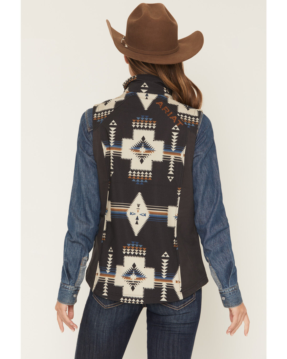 Image #4 - Ariat Women's Logo Softshell Print Vest, Grey, hi-res
