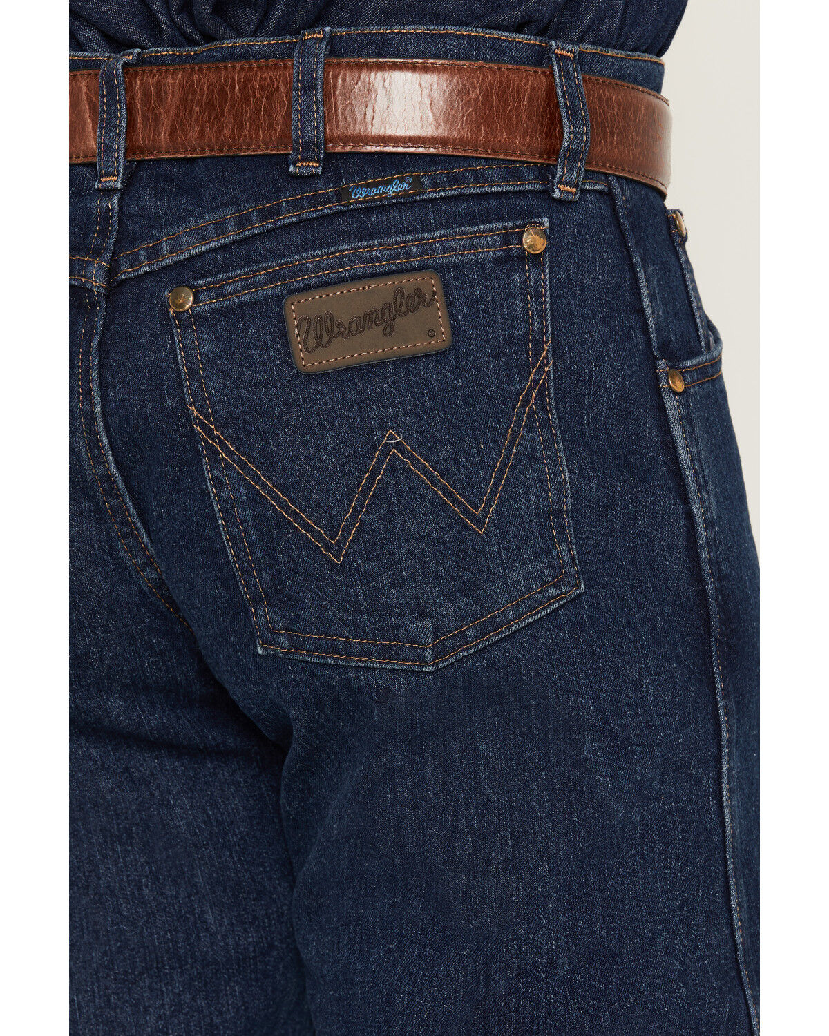Image #4 - Wrangler Men's Premium Performance Cowboy Cut&reg; Advanced Comfort Wicking Stretch Denim Jeans, Indigo, hi-res