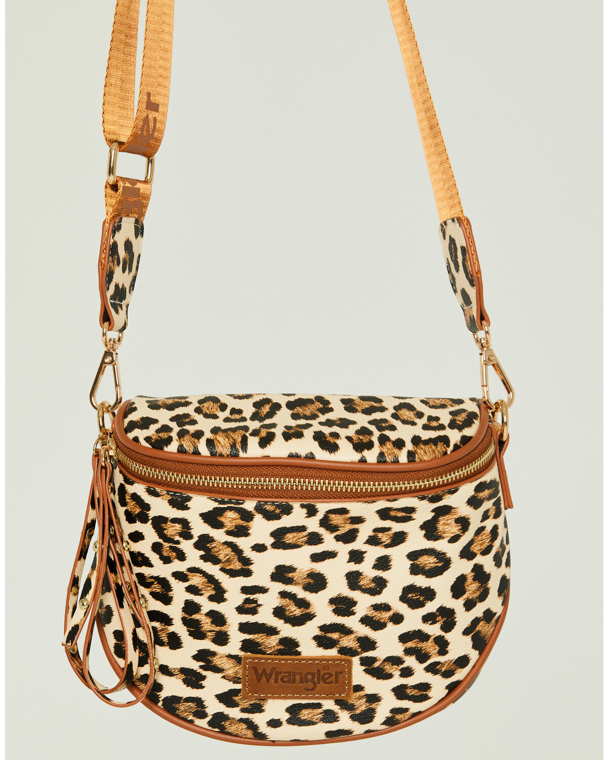 Image #2 - Wrangler Women's Boot Barn Exclusive Leopard Print Round Fanny Pack, Brown, hi-res