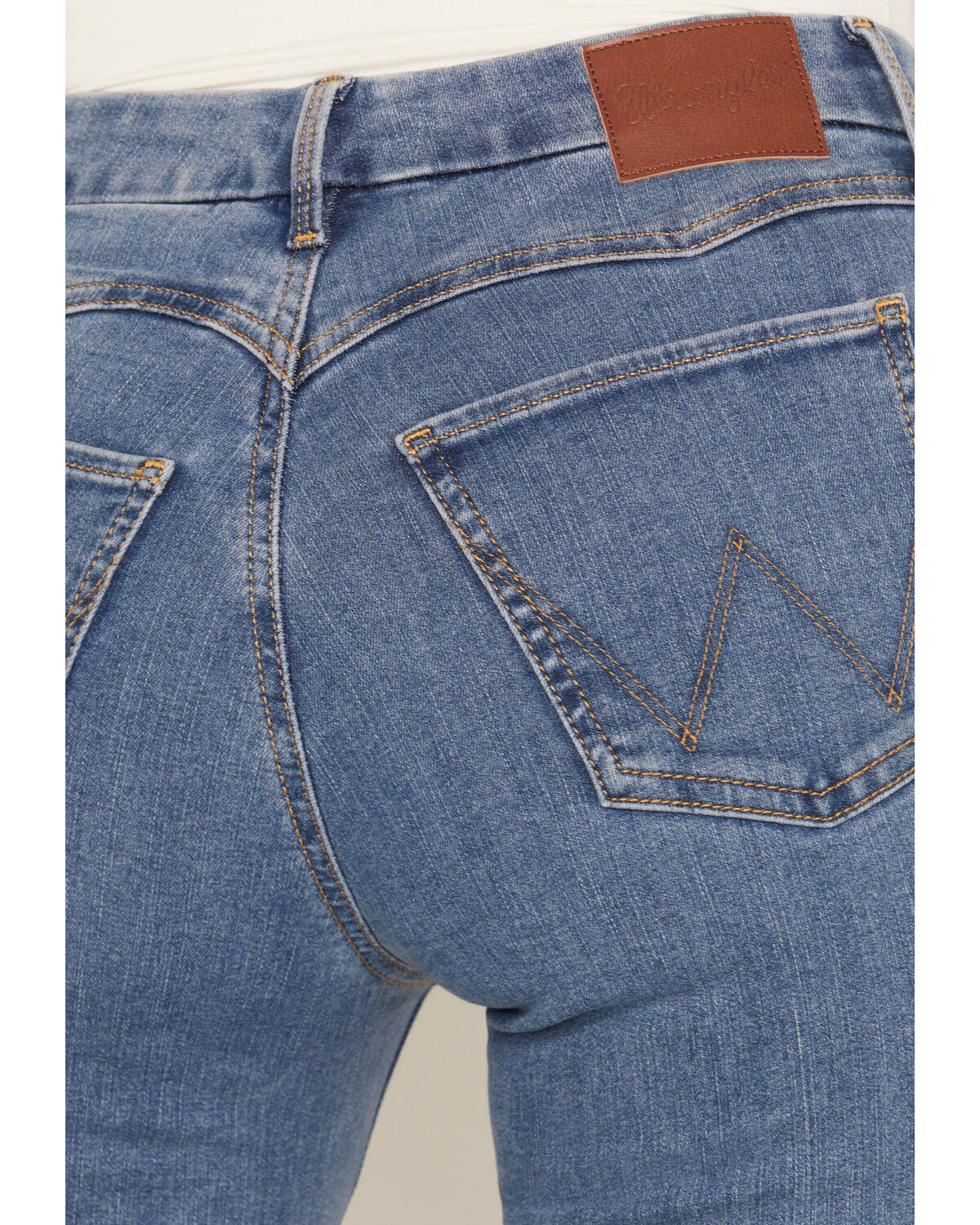 Image #4 - Wrangler Women's Jemma Medium Wash Bespoke High Rise Flare Stretch Denim Jeans, Medium Wash, hi-res
