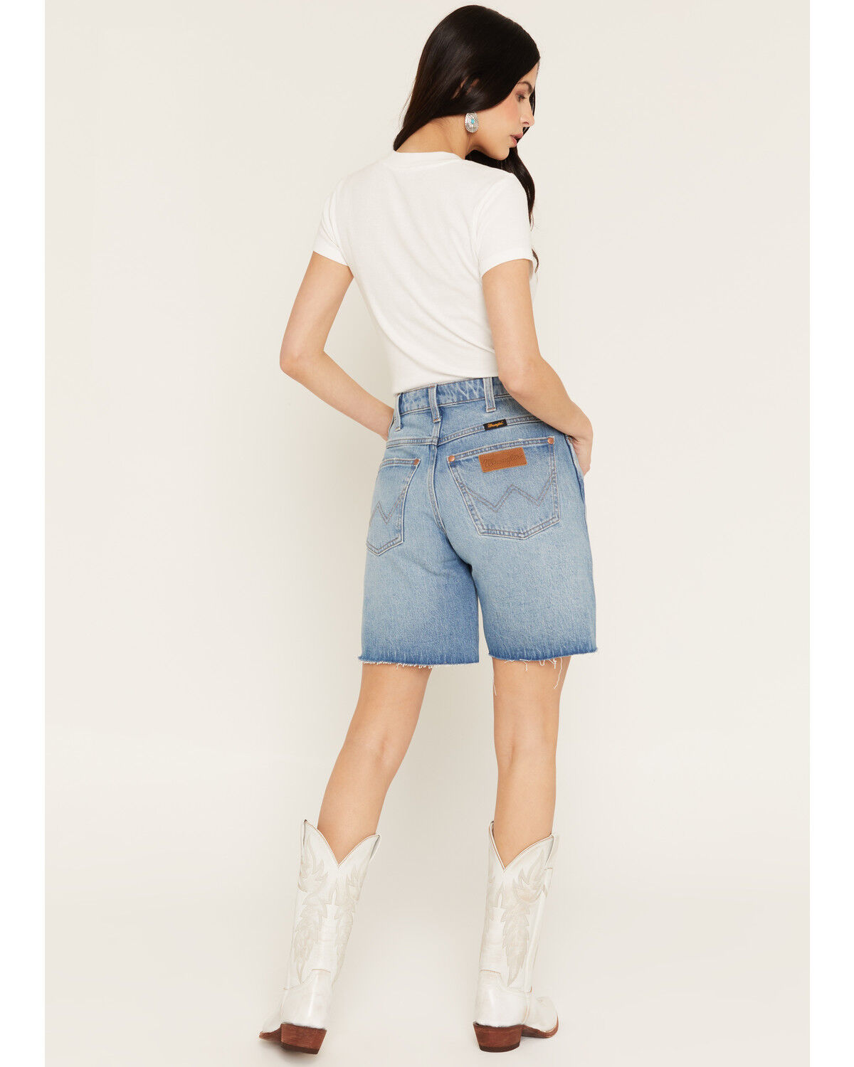 Image #3 - Wrangler Women's Riyah Medium Wash High Rise Cowboy Stretch Denim Shorts, Medium Wash, hi-res