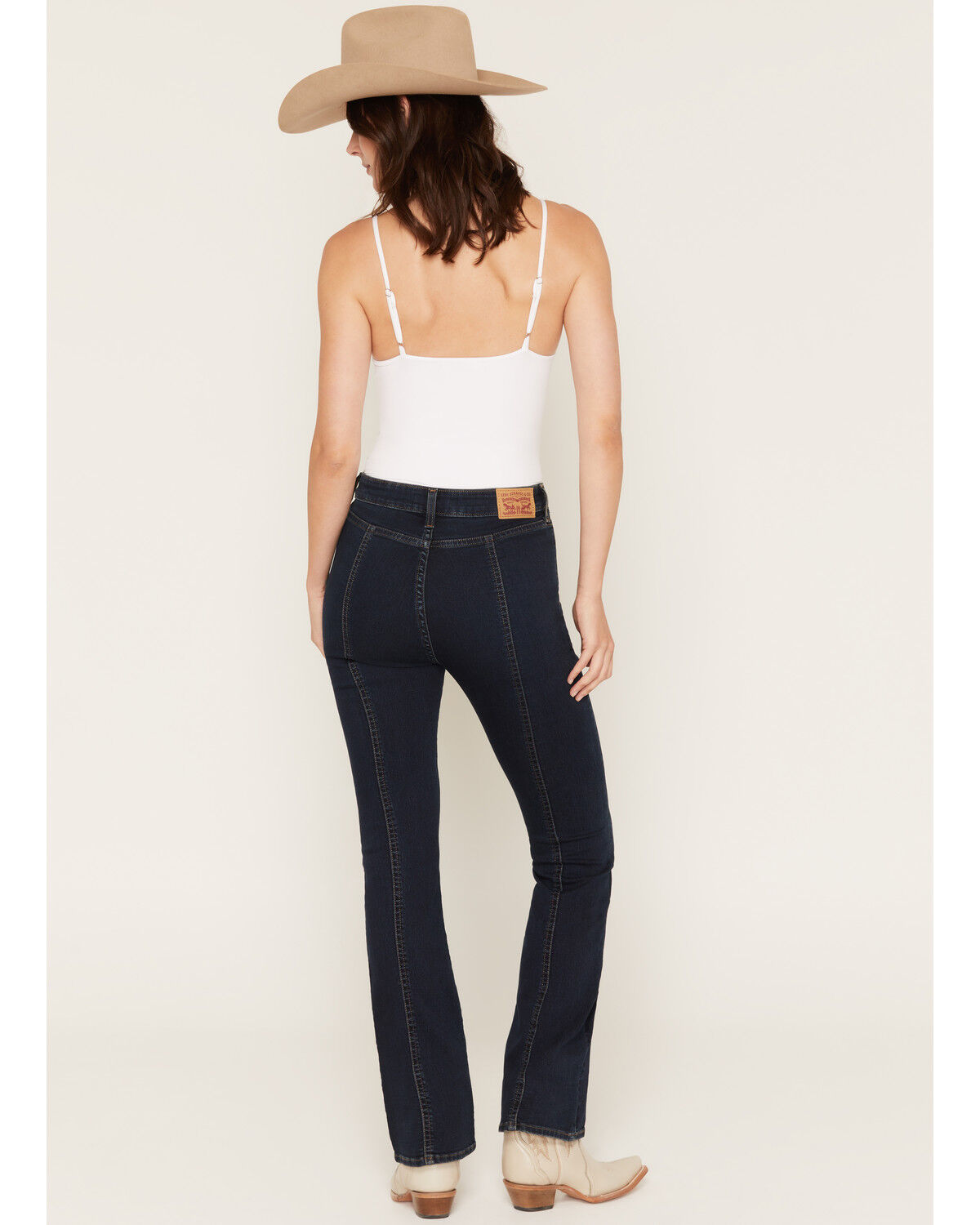 Image #3 - Levi's Women's 725 Dark Wash High Rise Seamed Bootcut Stretch Denim Jeans, Dark Wash, hi-res