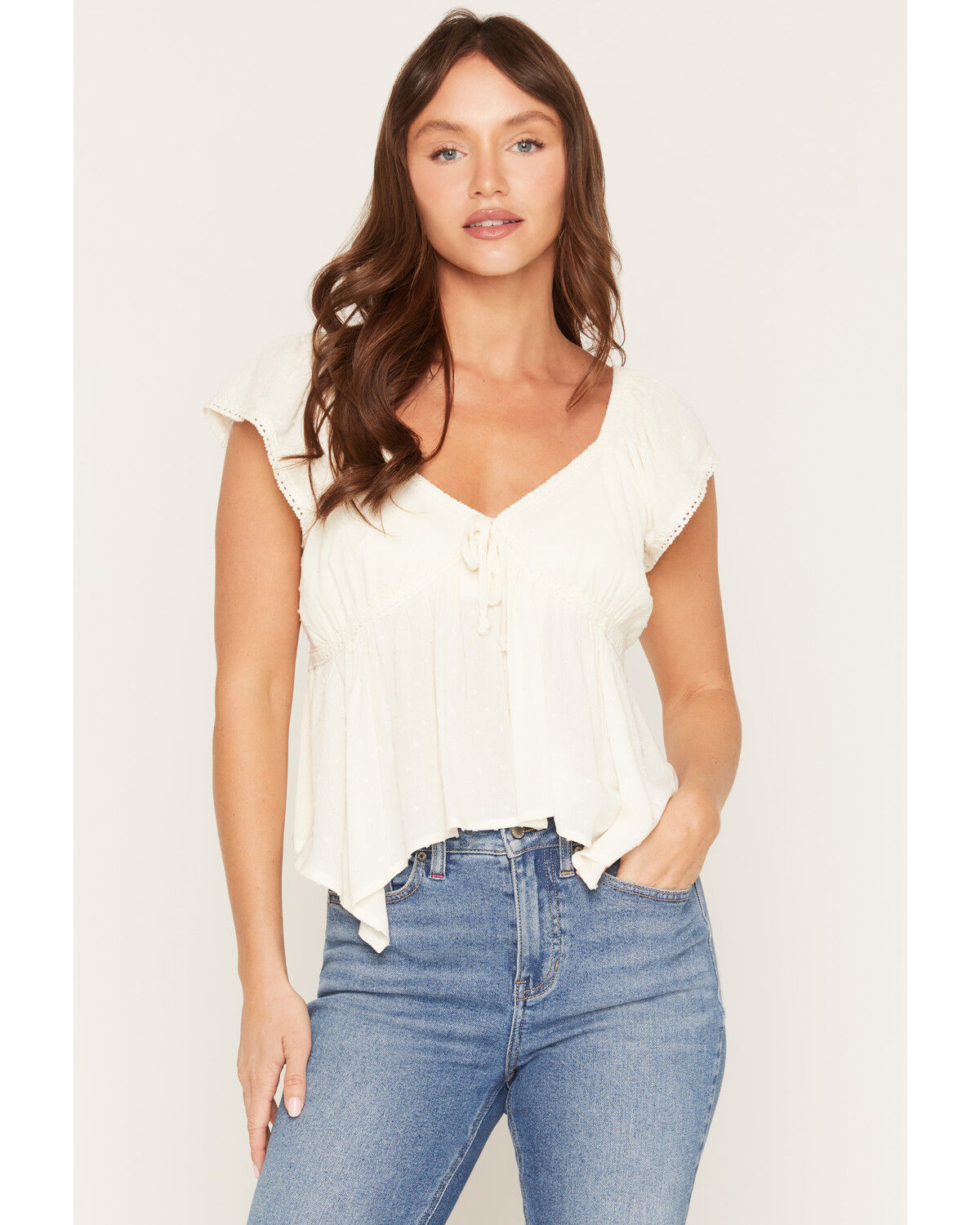 Wild Moss Women's Solid Hanky Hem Short Sleeve Top, Ivory, hi-res