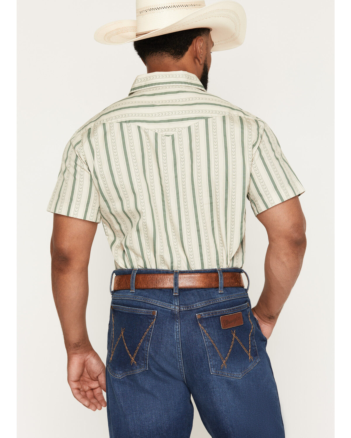 Image #4 - Sendero Provisions Men's Wyatt Horseshoe Stripe Print Short Sleeve Snap Western Shirt, Oatmeal, hi-res