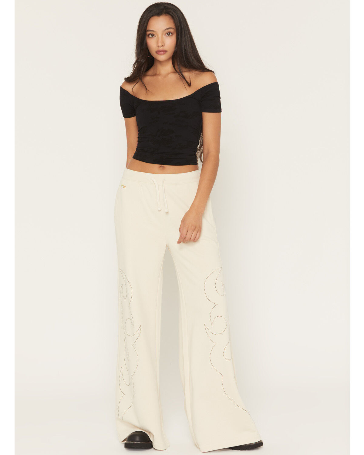 Wrangler X Lainey Wilson Women's High Rise Cowboy Sweatpants, White, hi-res